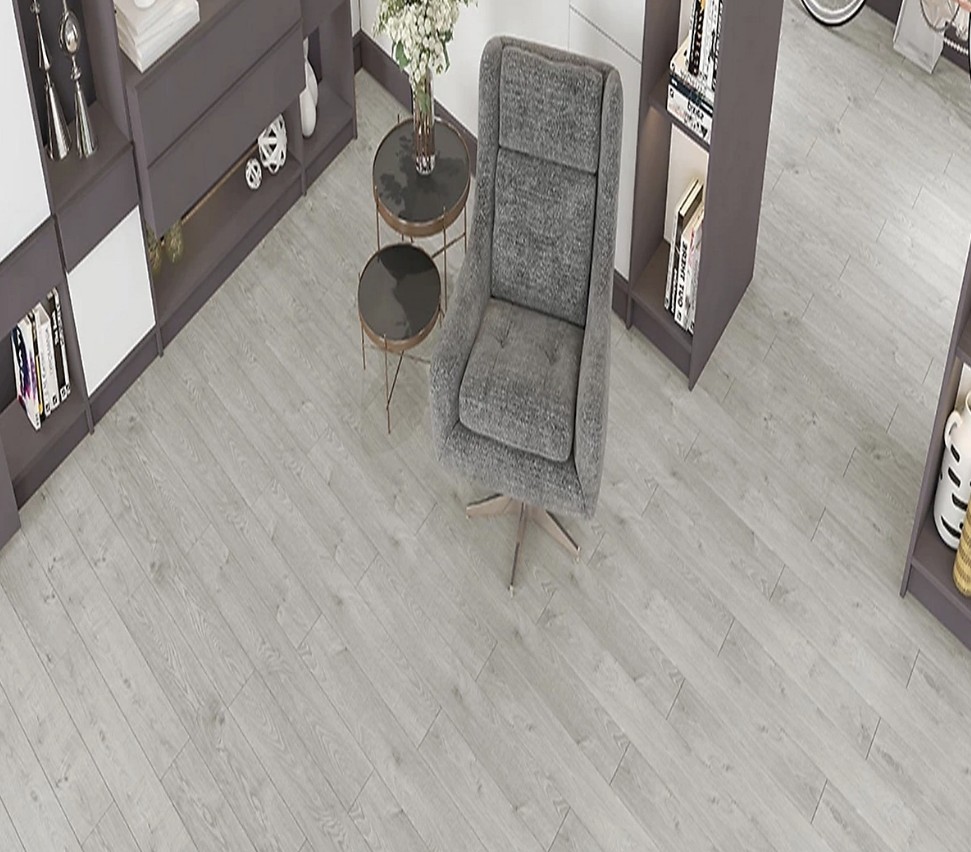 Everest PRK903 Wood Effect Click Laminate Flooring